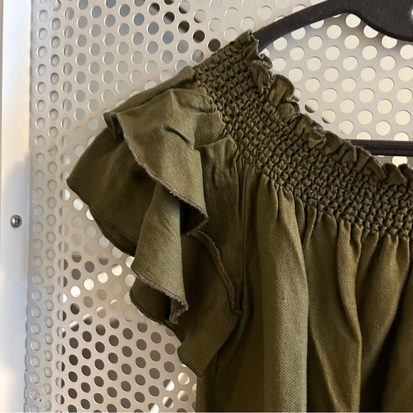 Chaser Off the Shoulder Linen Dress Size Medium in Khaki Green NWT - Picture 7 of 8